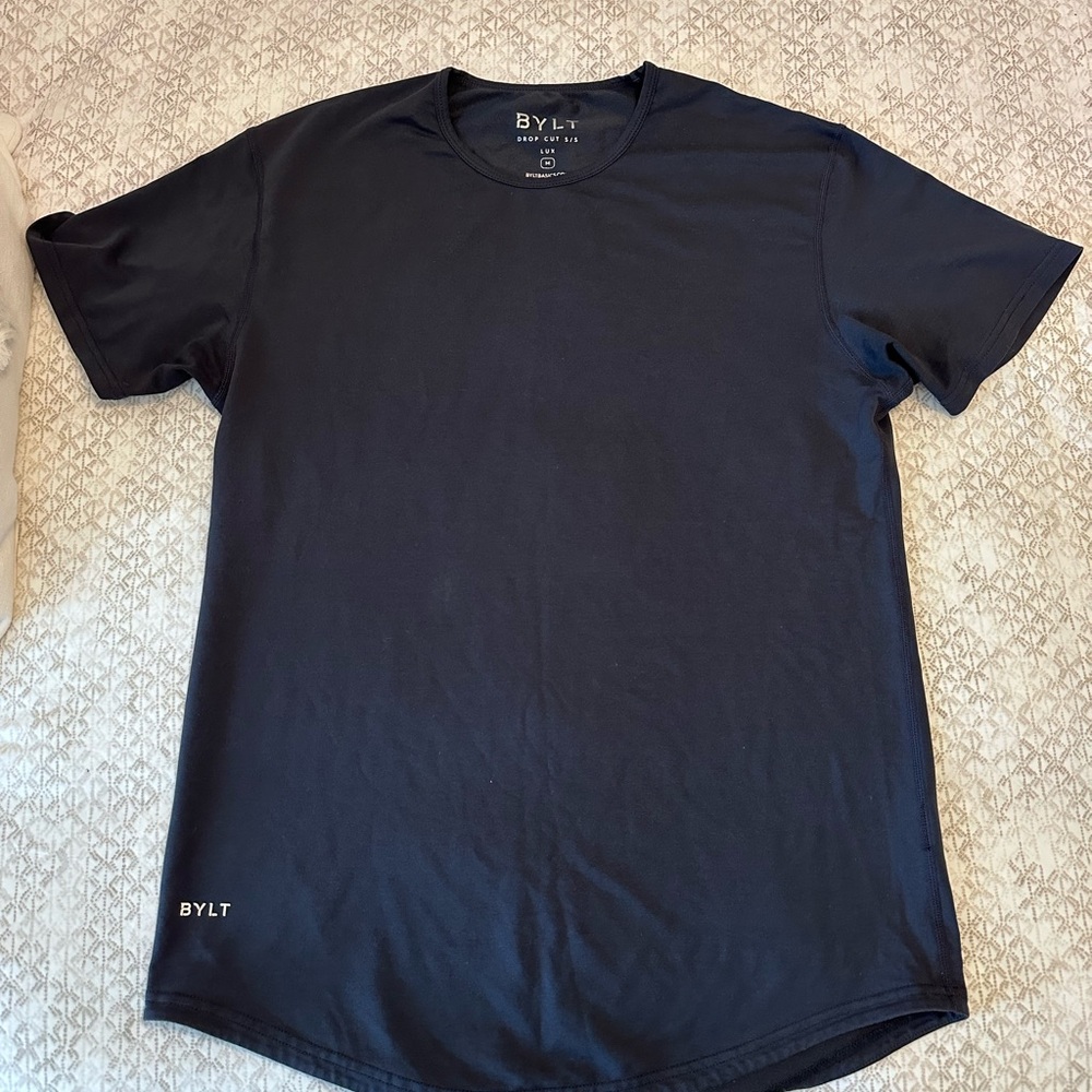EUC BYLT basics tee